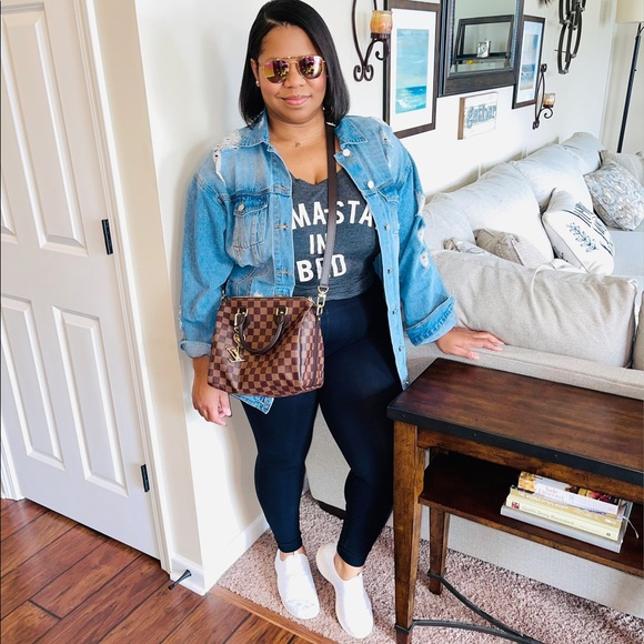 Meet your Posher, Venetia ❤️ - Picture 1 of 12